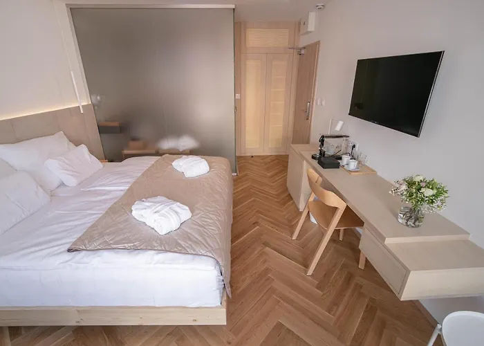 Havran 4* Litomyšl
